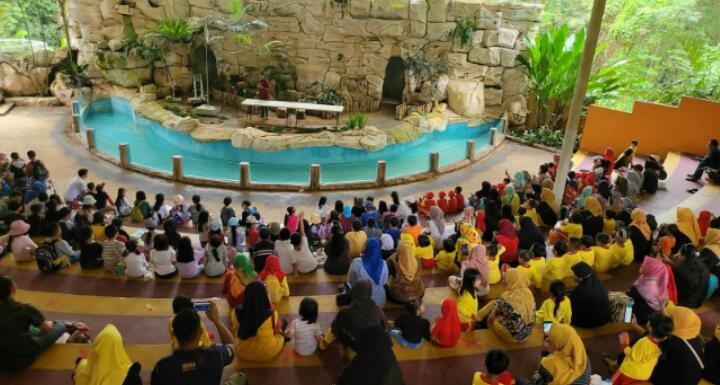 Pengunjung Taman Wisata dan Taman Satwa Lembah Hijau Naik 30 Persen Idul Fitri