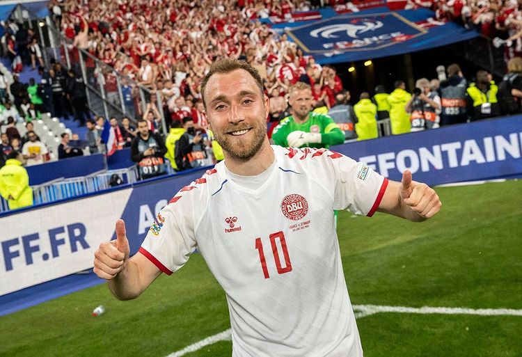 Christian Eriksen Resmi Berlabuh ke Manchester United
