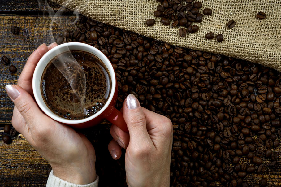 Sakit Kepala Karena Kebanyakan Minum Kopi? Coba Antisipasi Dengan Langkah Ini 