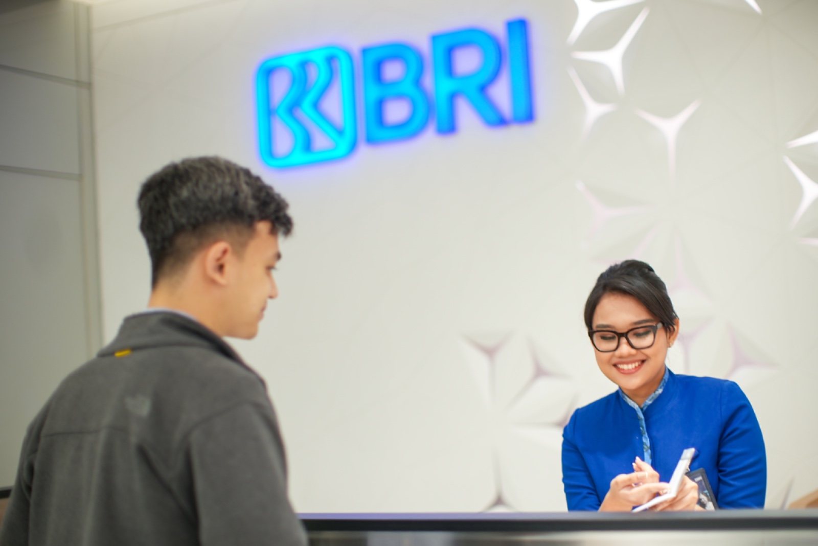 Kualitas Layanan Semakin Meningkat, BRI Raih Digital Channel Terbaik Versi BSEM 2025