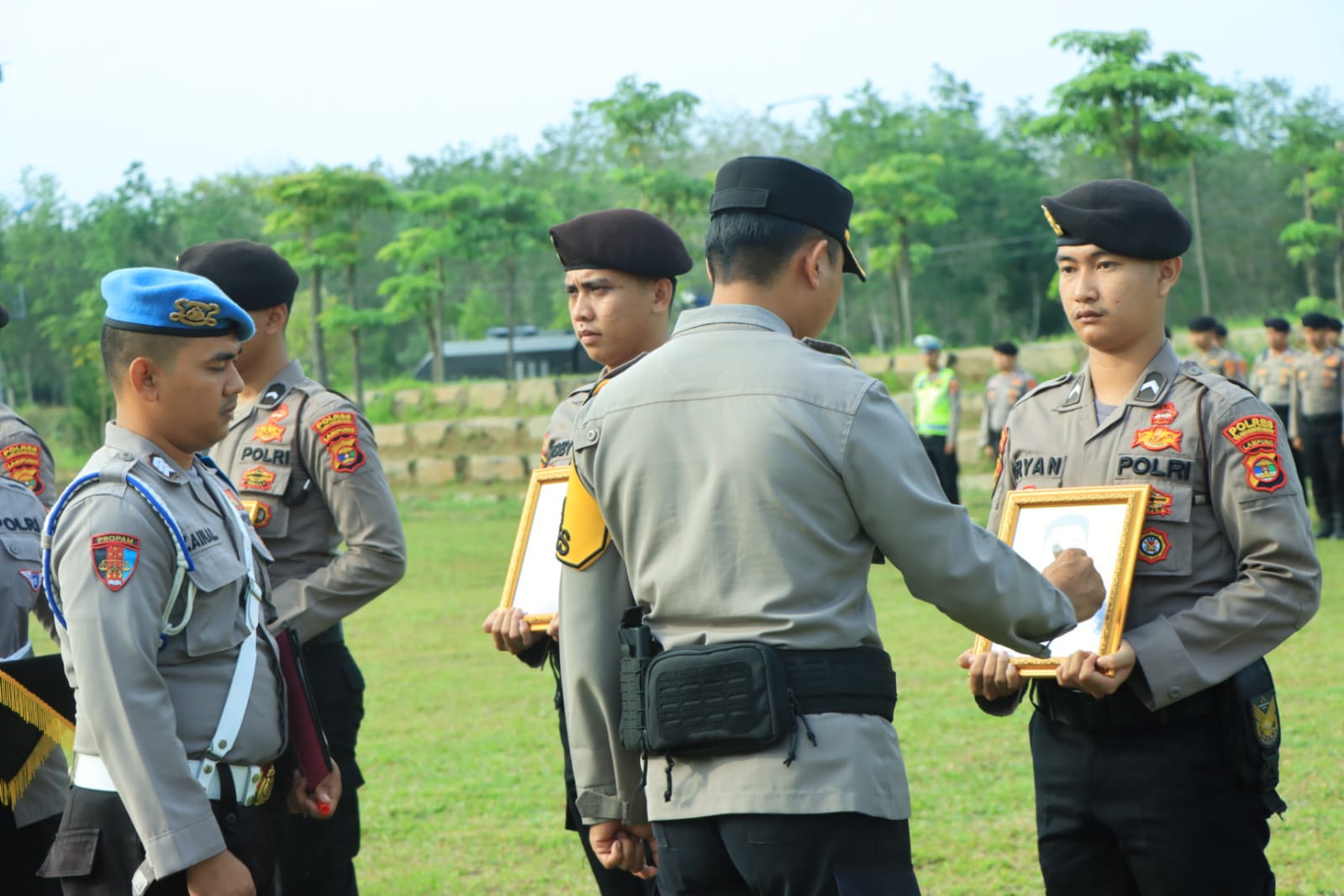 Ada Terkena Kasus Narkoba dan Desersi, 4 Anggota Polres Tubaba di PTDH