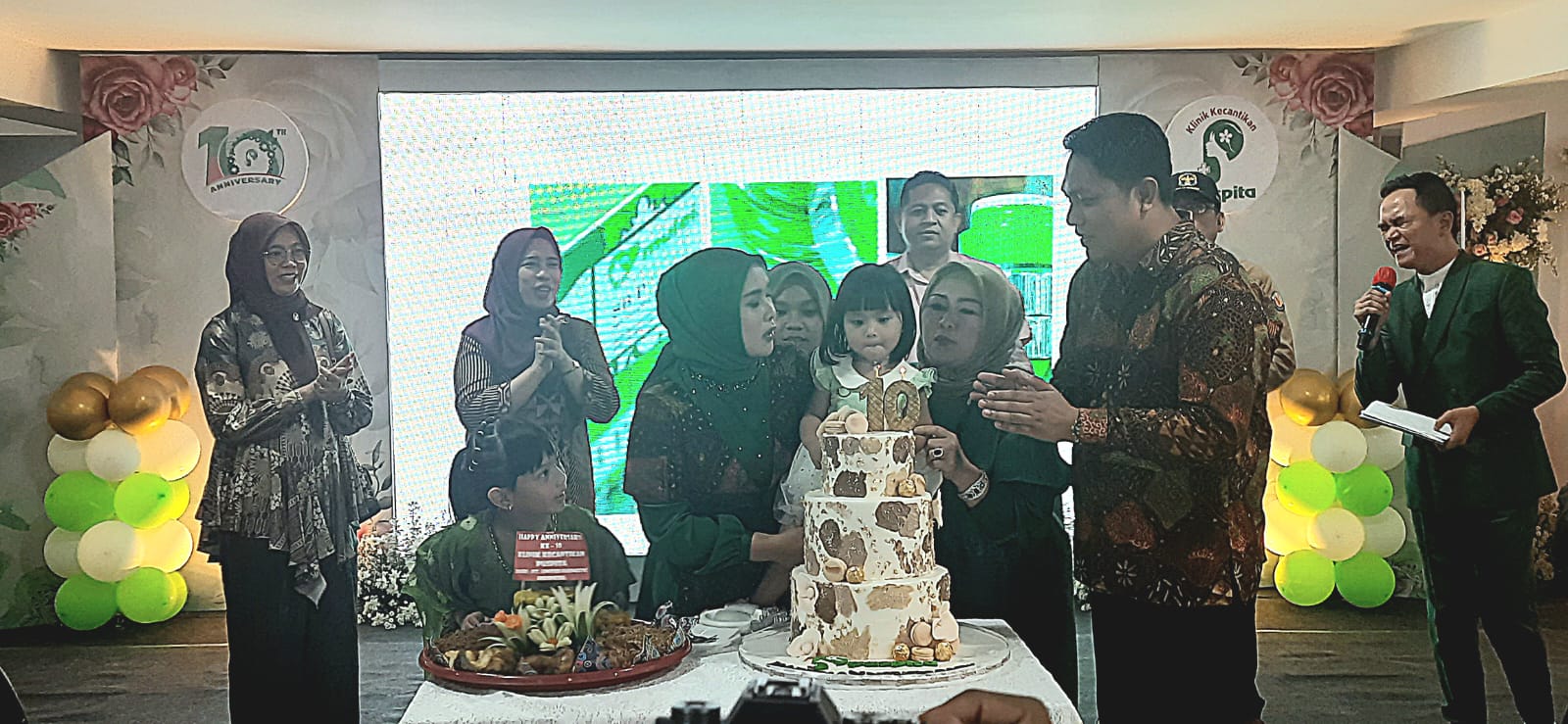 Milad Ke-10, Klinik Kecantikan Puspita Bagi-bagi Doorprize