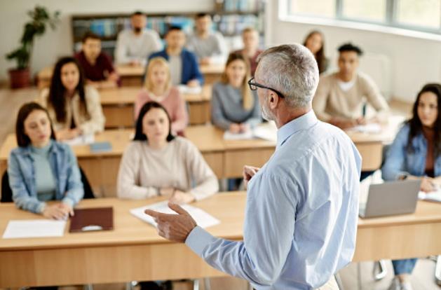 Masih Bingung Milih Jurusan Apa buat Kuliah? Simak Tips Berikut
