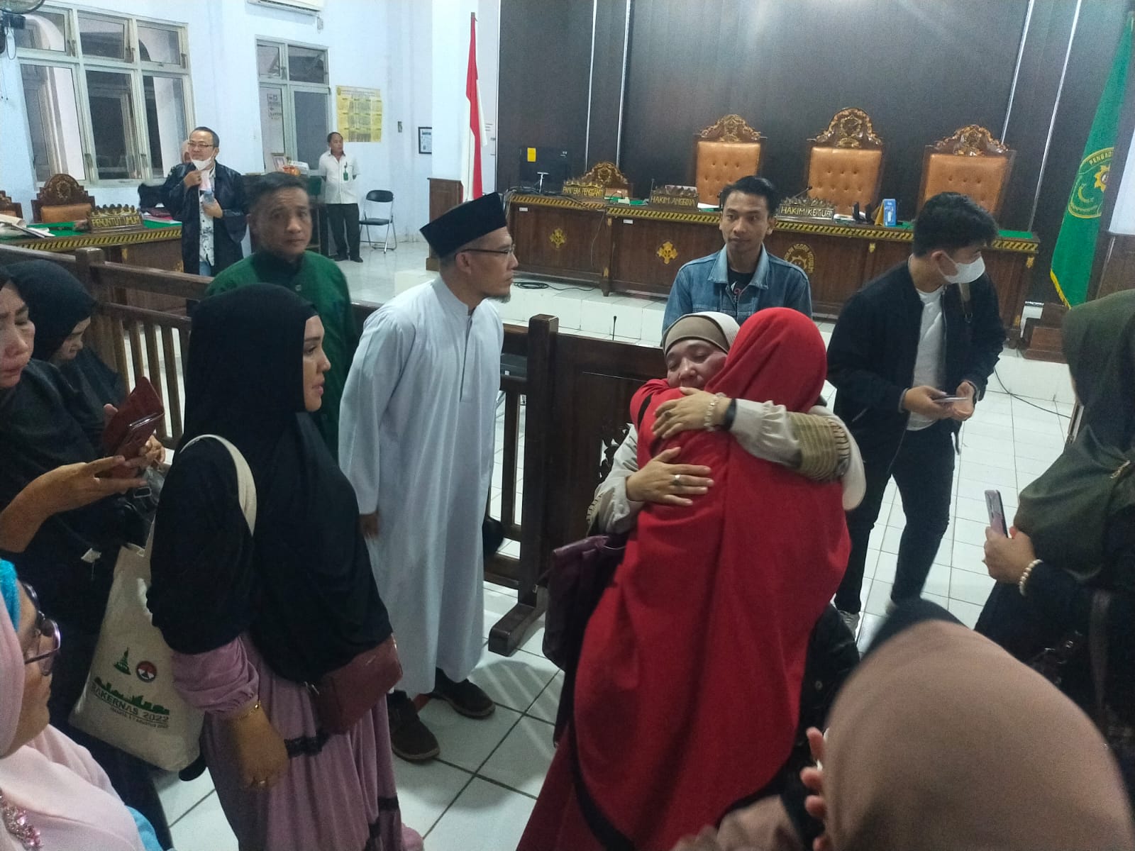 Tok! Hakim PN Kotabumi Bebaskan Aktivis Perempuan Bunda Merry