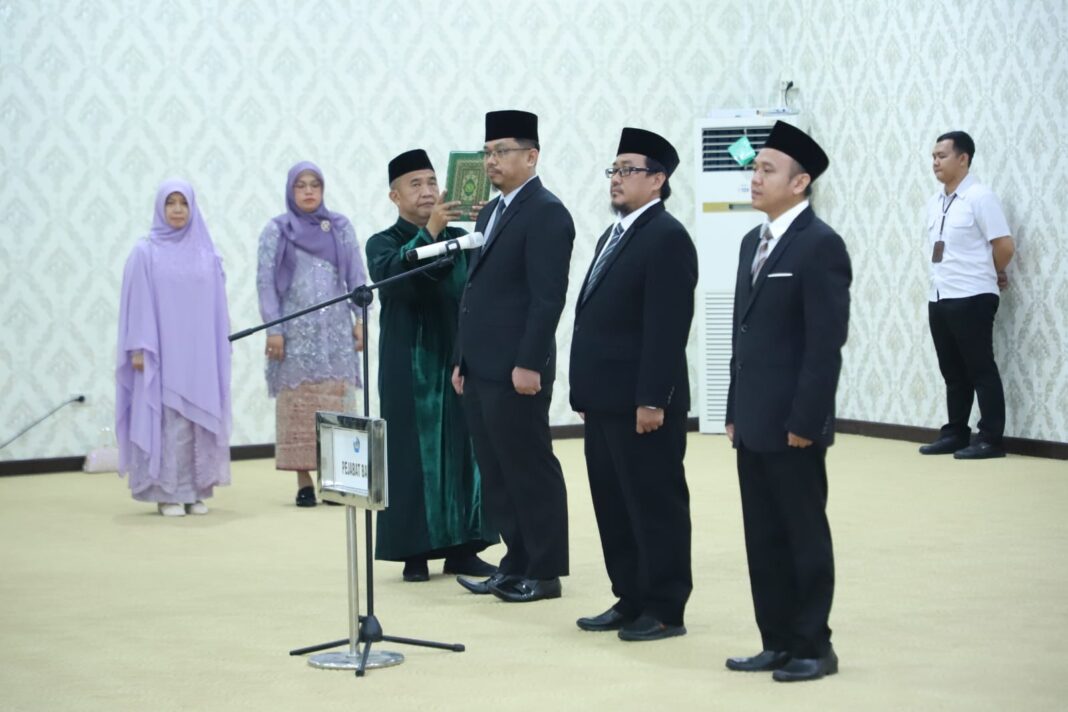 Rektor Unila Lantik Pejabat Baru di Fakultas MIPA, Ini Nama-namanya