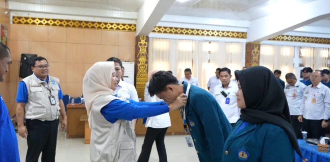 Kunjungi Pelepasan KKN MBKM I di Lampura, Rektor Unila Sampaikan Pesan Ini