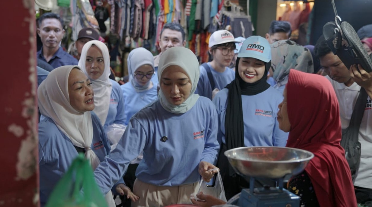 Grebek Pasar, Cawagub Jihan Nurlela Sampaikan Komitmen Perjuangkan Kesejahteraan Pedagang Kecil
