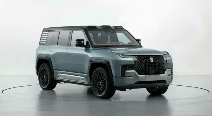 Bukan Kaleng-Kaleng, Mobil SUV China YangWang U8 Bisa Mengapung Di Air, Ini Spek Unggulannya