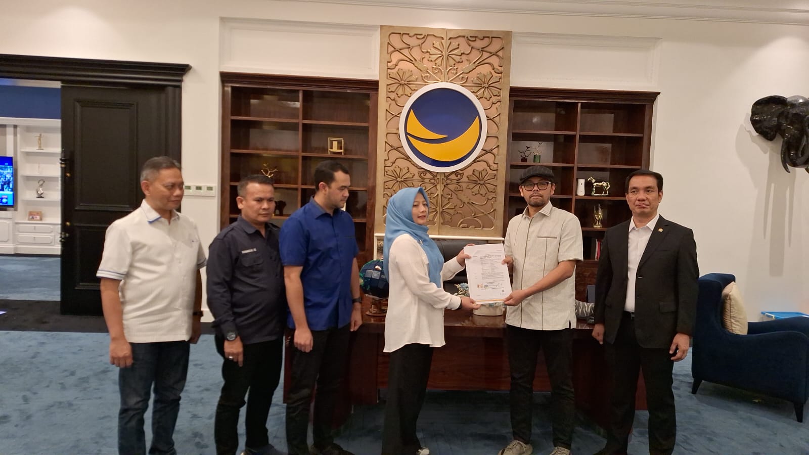 SK B1KWK NasDem Lengkapi Modal Pasangan Ririn-Win Menangkan Pilkada Pringsewu 2024