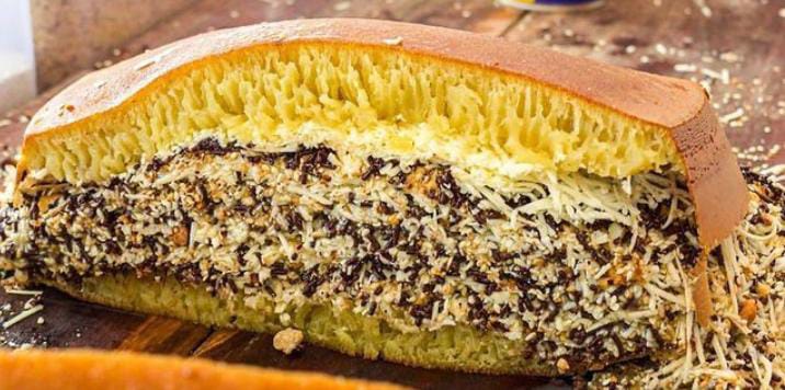 Enak dan Terkenal! Rekomendasi Martabak Manis Legend di Bandar Lampung