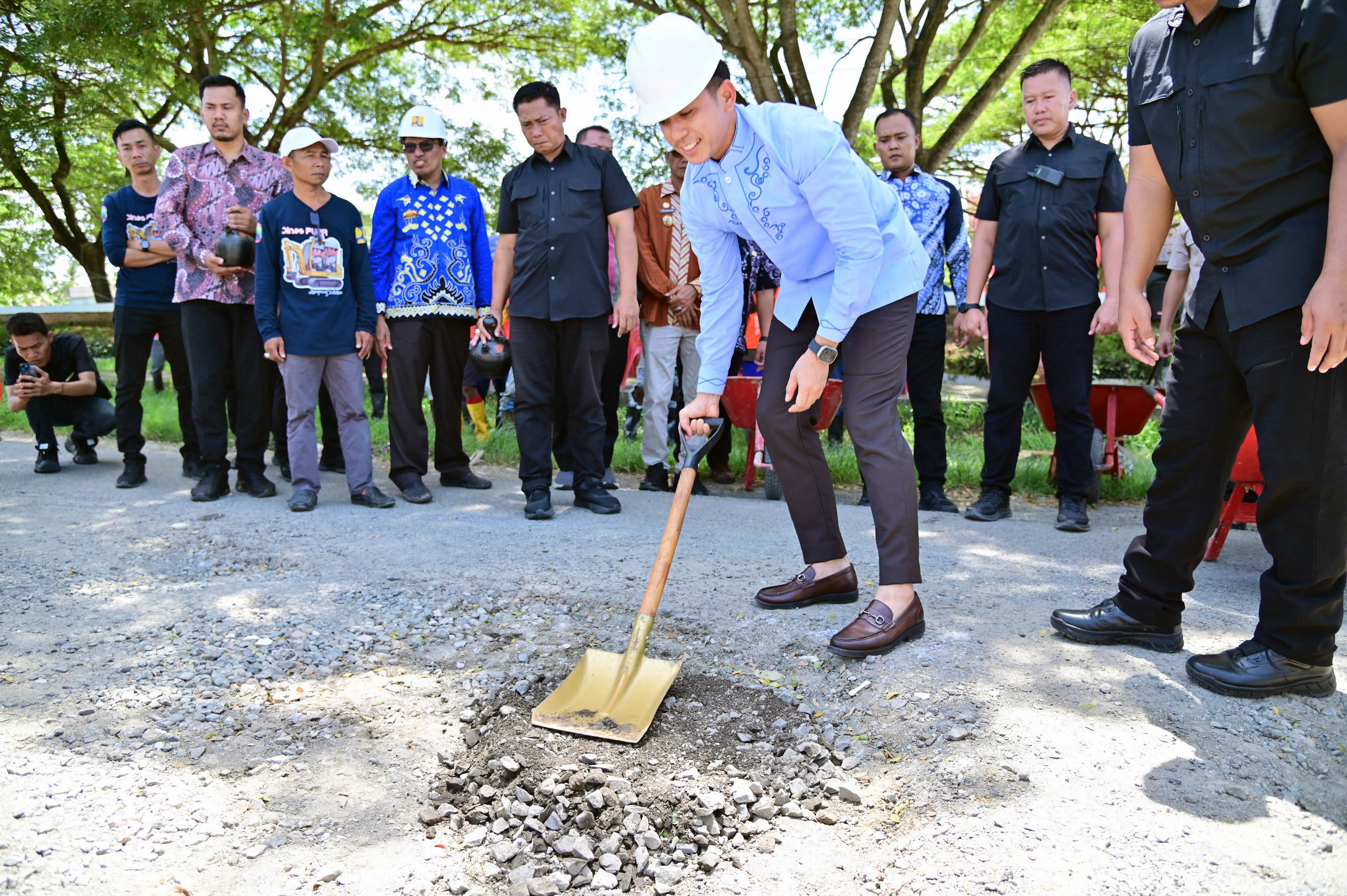 Pemkab Lampung Selatan Perbaiki Jalan Ruas Simpang Tugu Radin Inten