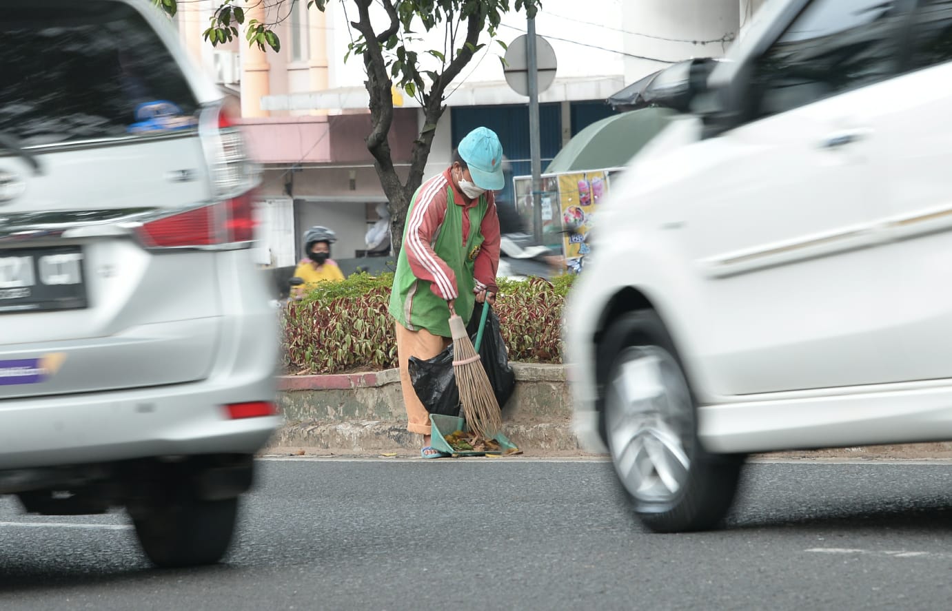 TETAP BEKERJA