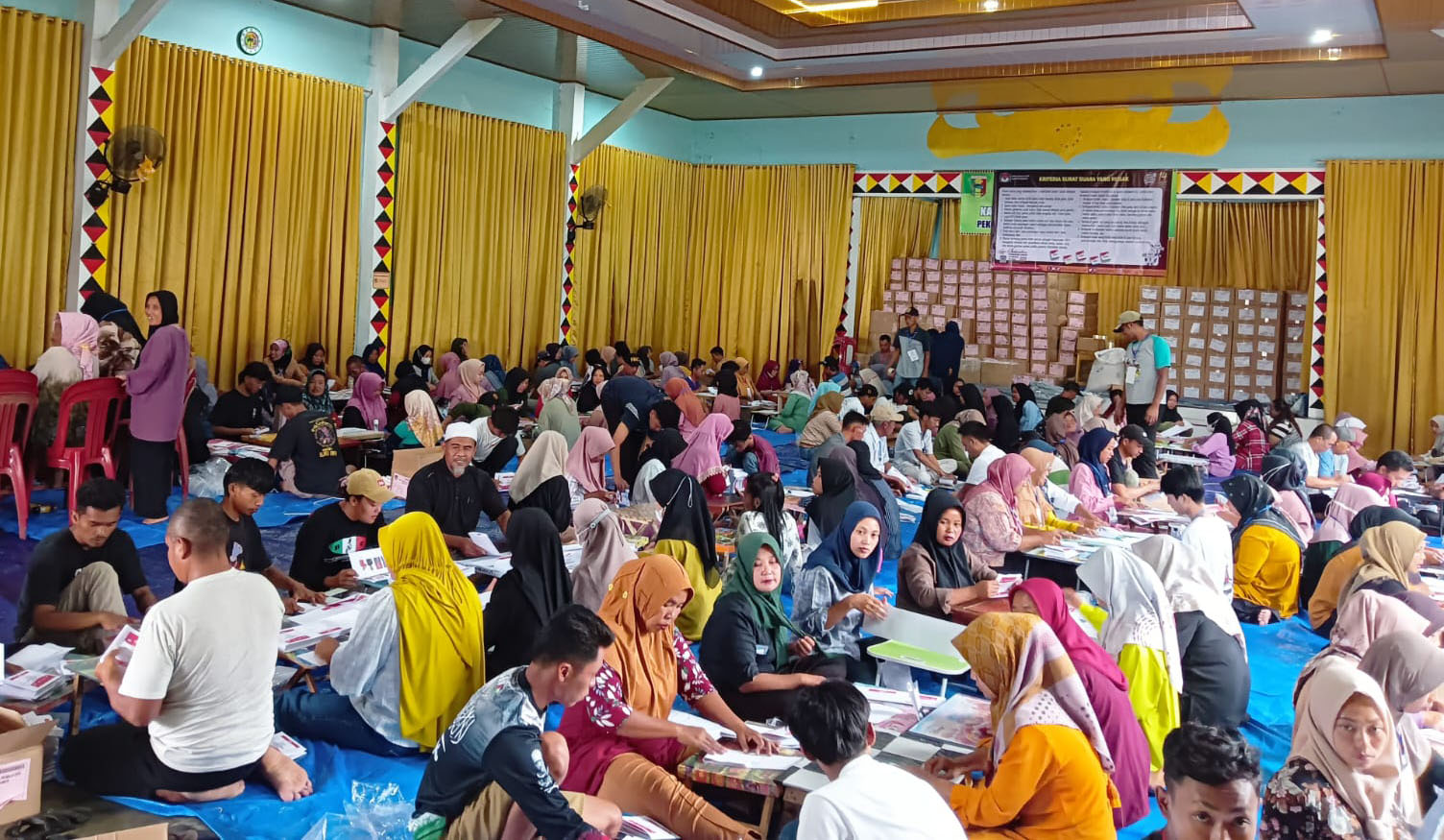 KPU Tanggamus Lampung Libatkan Ratusan Pekerja, Target Pelipatan Suara Selesai 15 Januari 2024