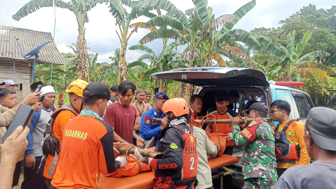 7 Mahasiswa Terseret Banjir, 4 Selamat, 3 Meninggal Dunia