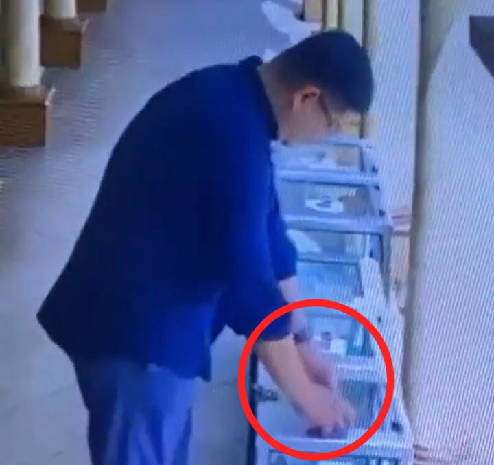 Waspada! Modus Penipuan Mengganti Barcode Qris Kotak Amal Masjid