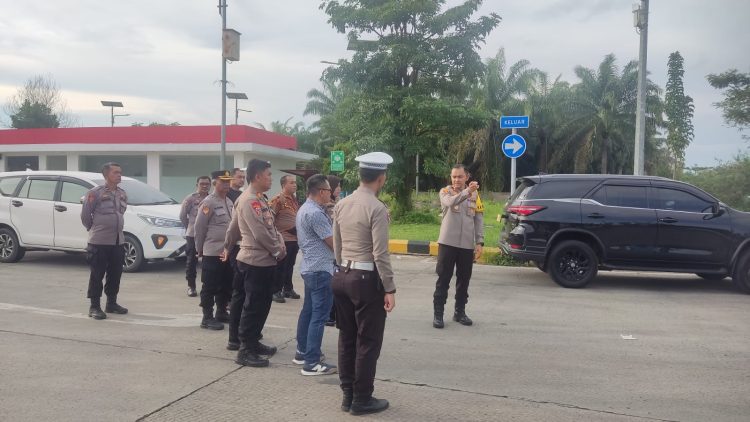Kapolres Mesuji Tinjau Pospam Pelayanan Mudik
