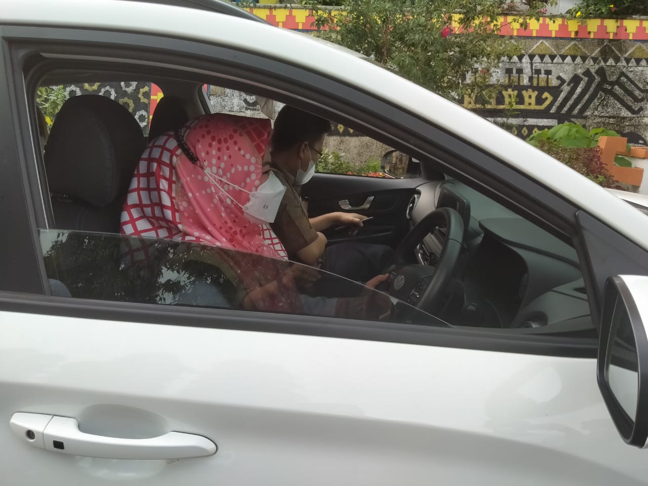 Jajal Mobil Listrik Hyundai, Bupati Tanggamus : Solusi Mengurangi konsumsi BBM