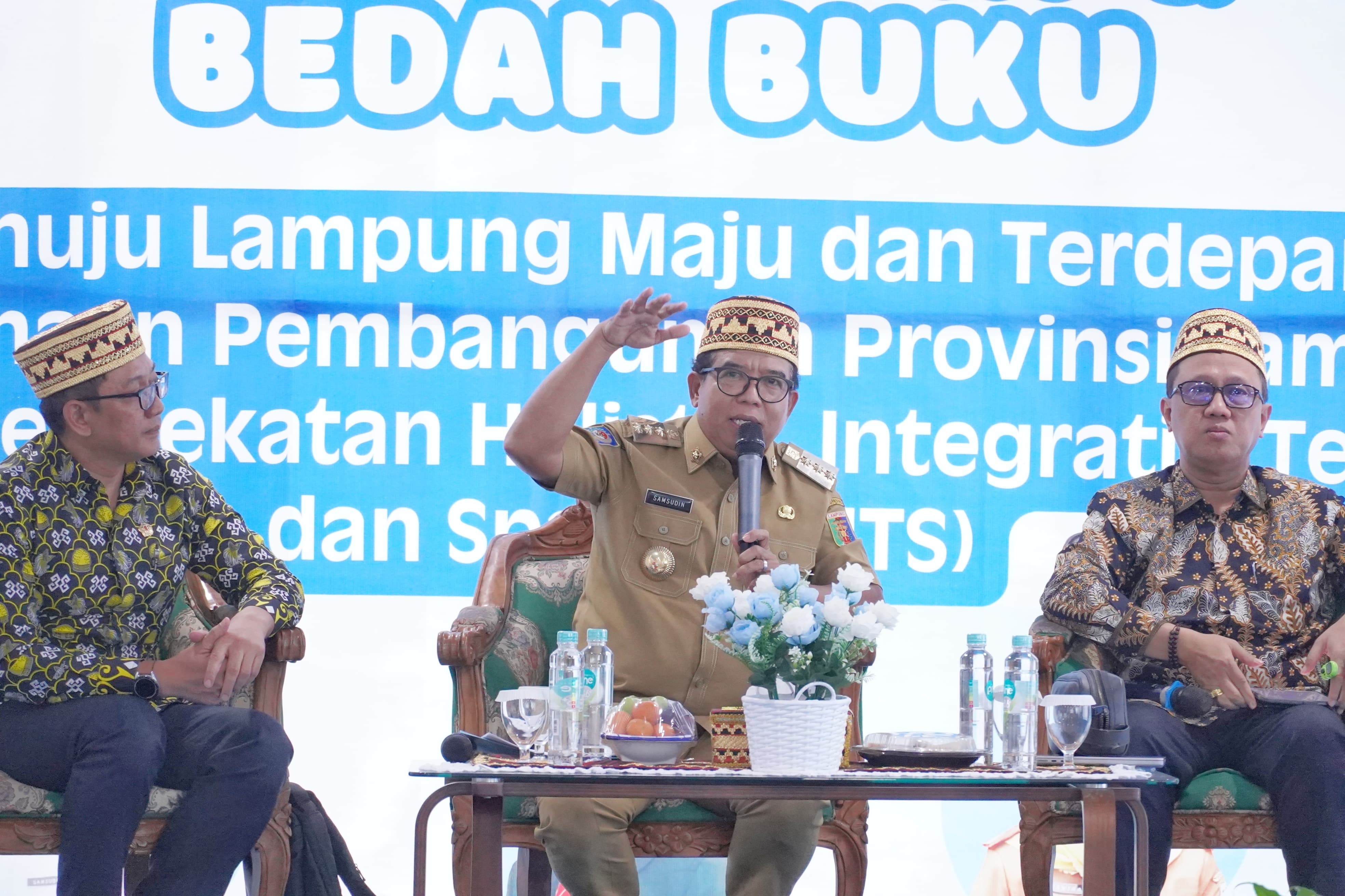 Dinas Perpustakaan Luncurkan Buku Menuju Lampung Maju dan Terdepan