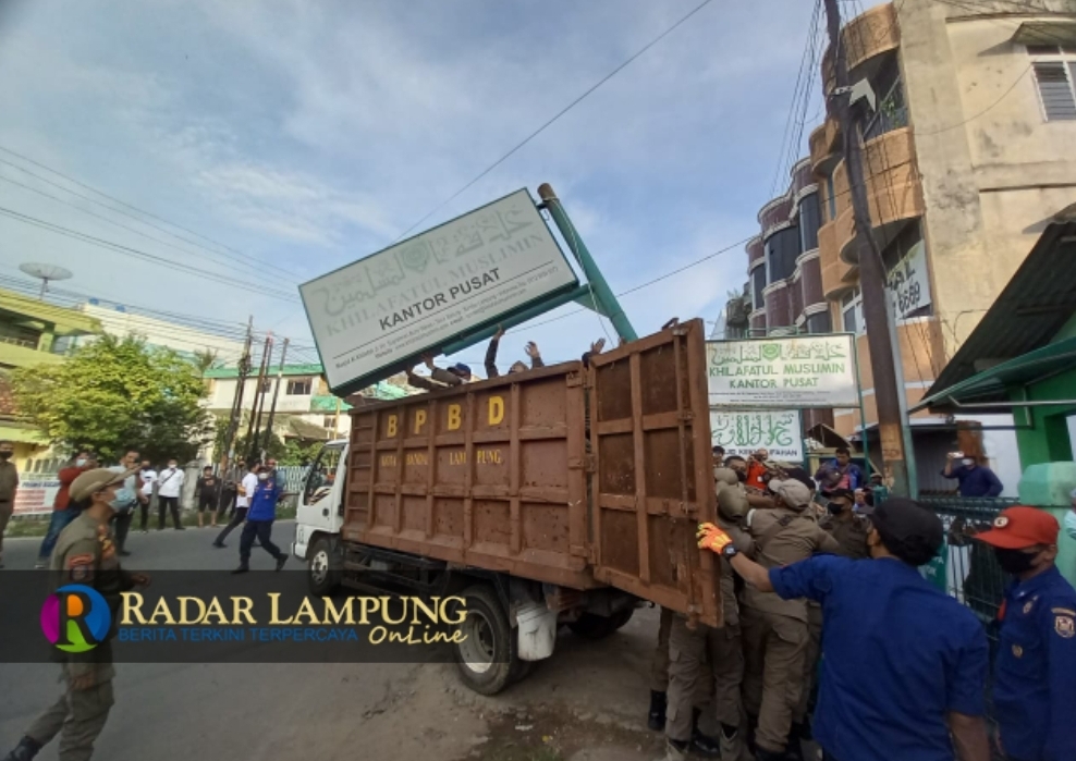 Wow, Polisi Temukan Dana Rp 2,3 Miliar di Kantor Pusat Khilafatul Muslimin Lampung, Ternyata...