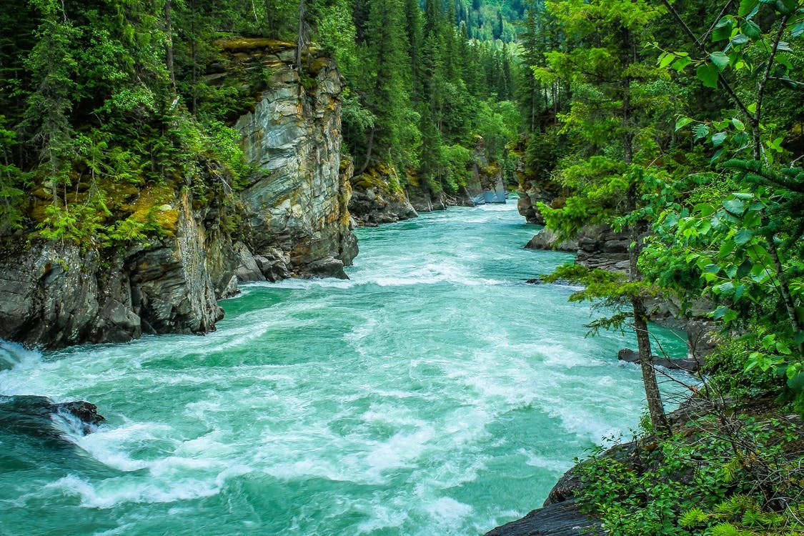 8 Sungai Indah yang Ada di Indonesia, Lampung Masuk Tidak?