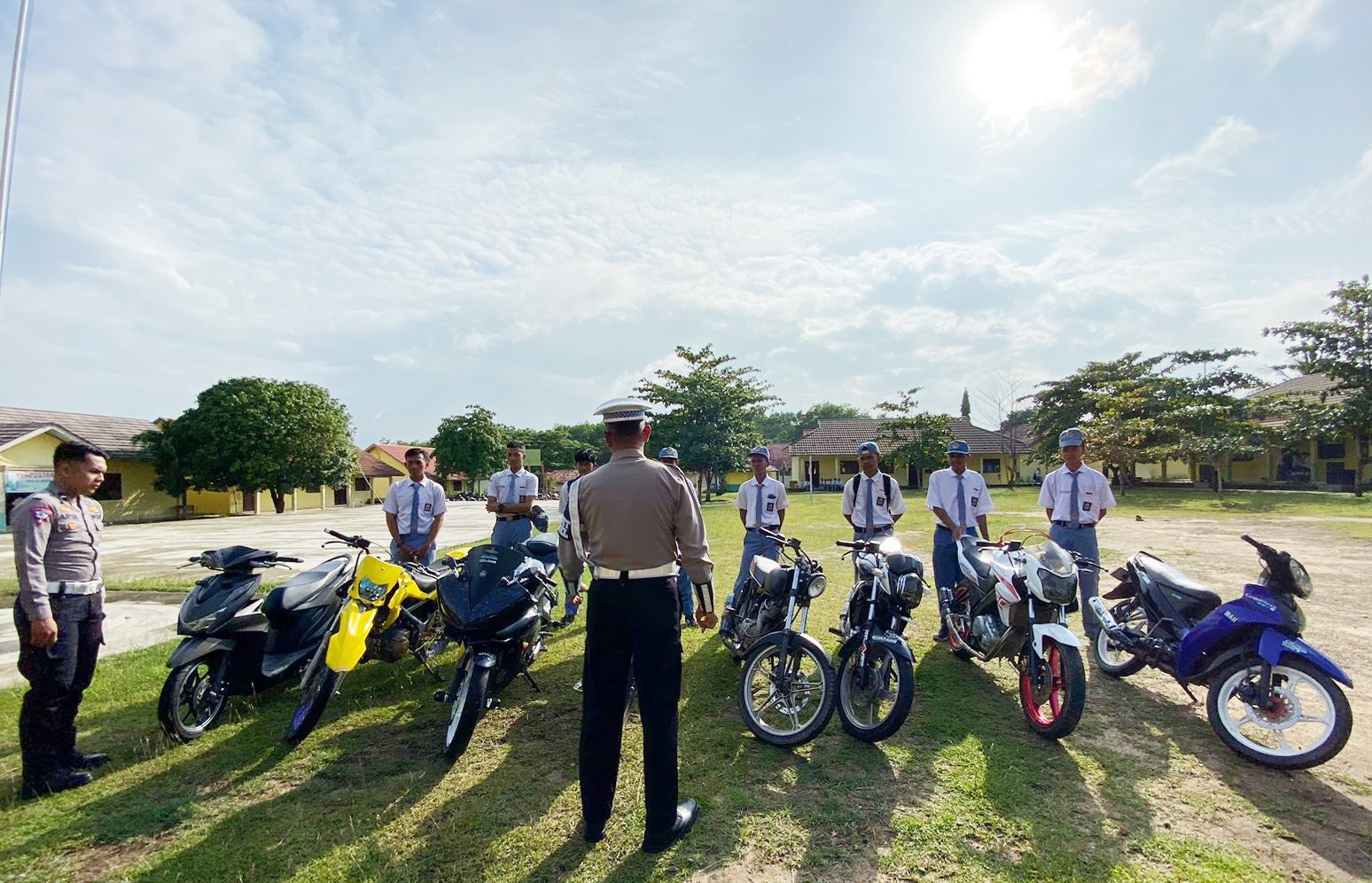 Polisi di Tulang Bawang Masuk Sekolah, Tindak Pelajar yang Pakai Knalpot Brong