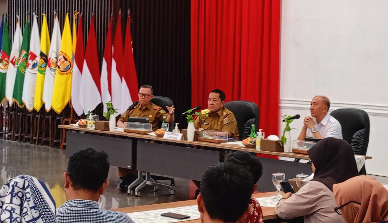 Terkait Rp 800 Miliar Dari Pusat Untuk Jalan Lampung, Ini Penjelasan Gubernur