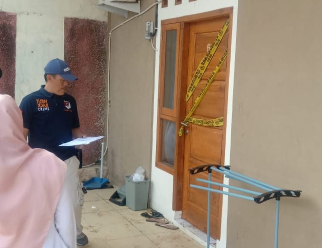 Serem! Remaja Ditemukan dengan Banyak Luka Tusuk di Kosan