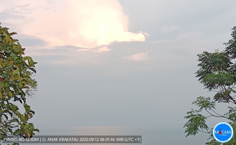 Kondisi Gunung Anak Krakatau : 4 Kali Alami Gempa pada Senin 12 September 2022