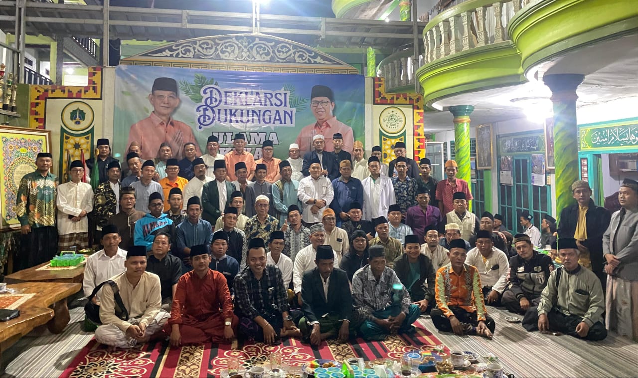 Pasangan Adi Erlansyah - Hizbullah Huda Dapat Dukungan Pimpinan Ponpes di Pringsewu