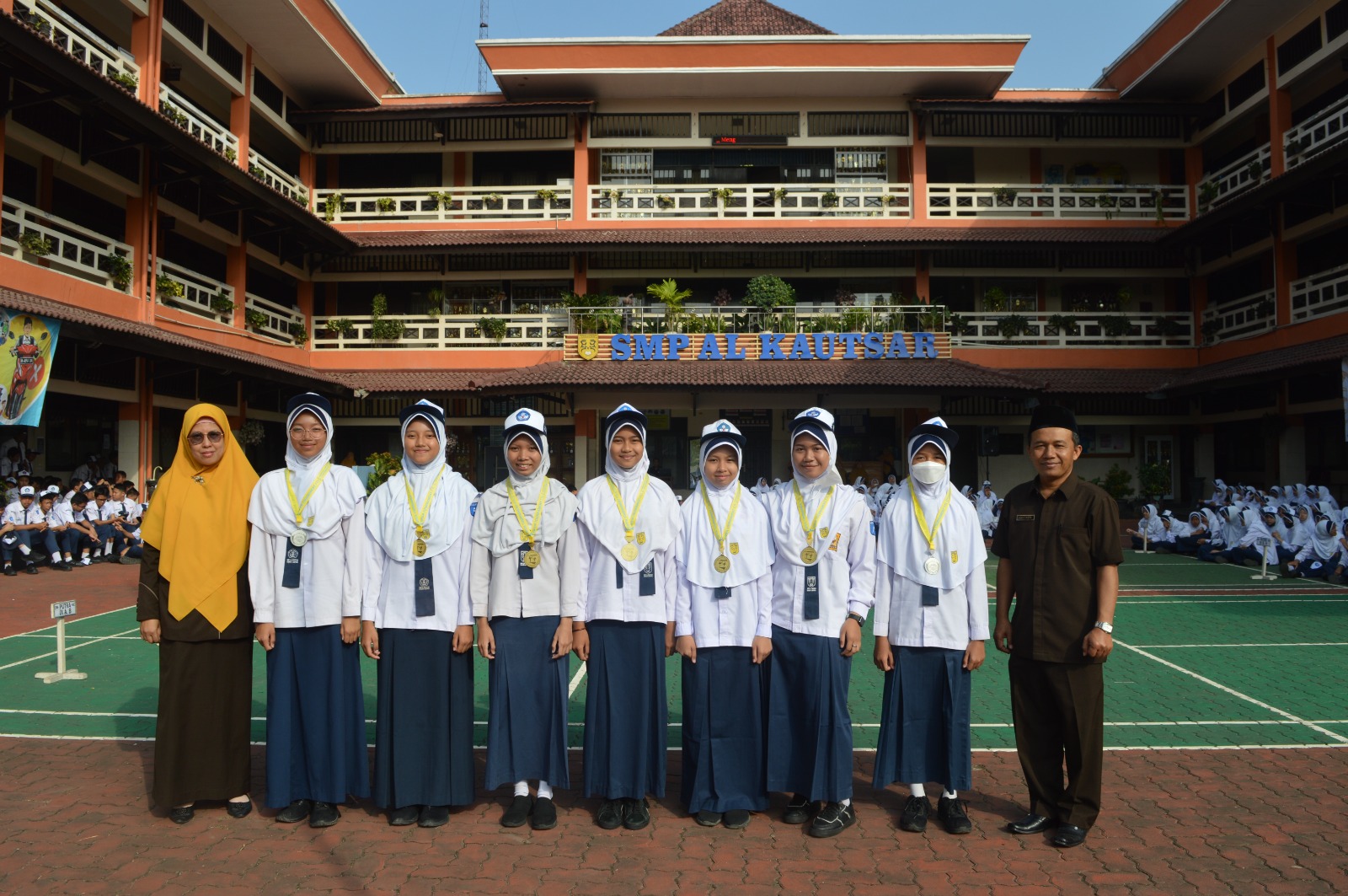 Atlet SMP Al Kautsar Raih 5 Emas 1 Perak Festival Taekwondo Cup