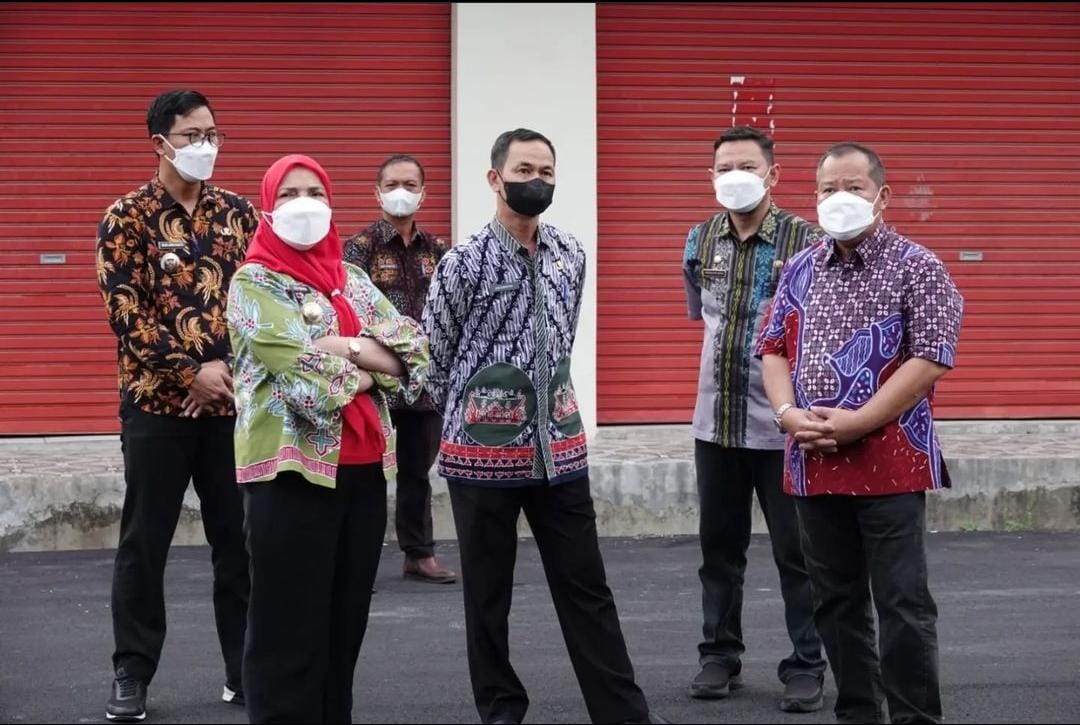Eva Dwiana Berikan 'Bonus' Ini Untuk Pelaku UMKM Taman Kuliner Siger Sukaraja