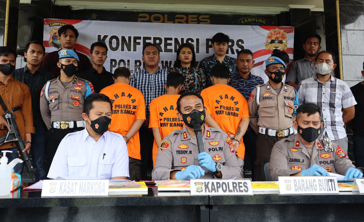 Satresnarkoba Polres Way Kanan Amankan 3 Tersangka Terduga Pengedar Narkoba
