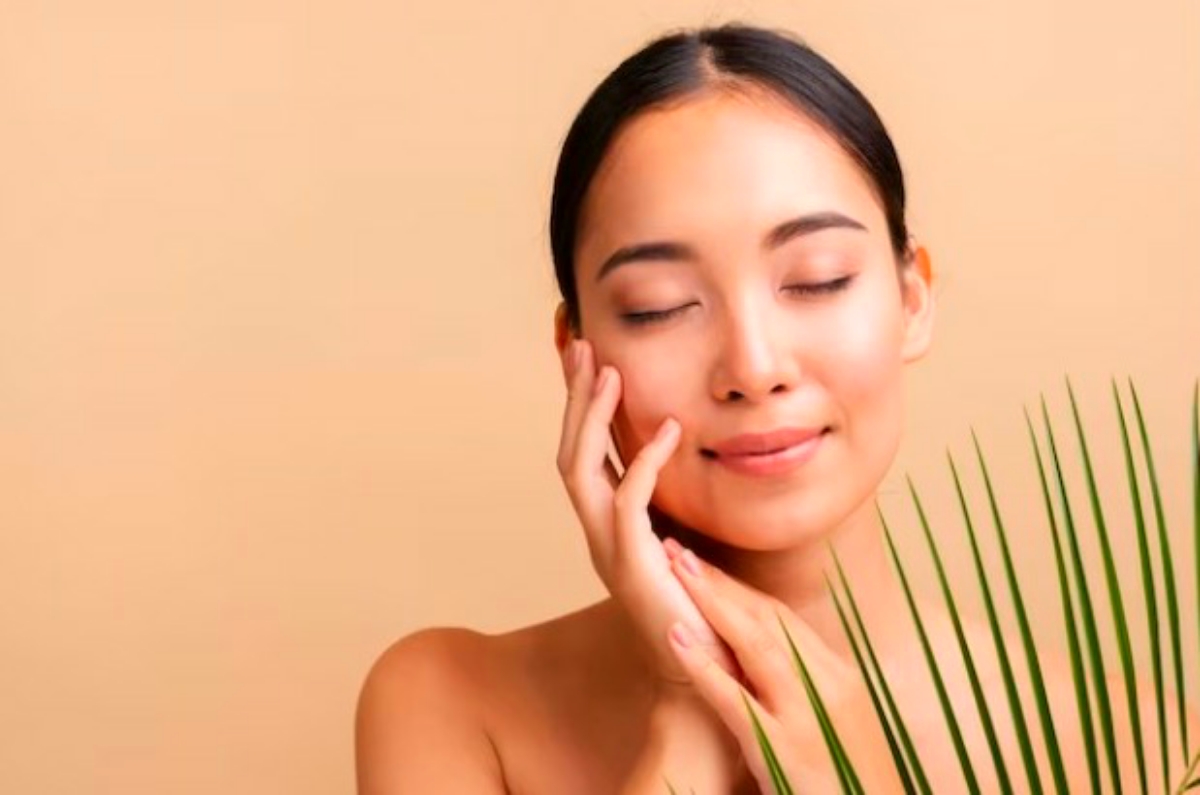 Dapatkan Kulit Glowing Alami Dengan Rutin Pakai Skincare Under 100 K, Cek Daftar Lengkapnya