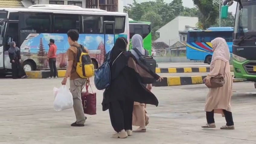 Penumpang Terminal Rajabasa Meningkat 5 Persen