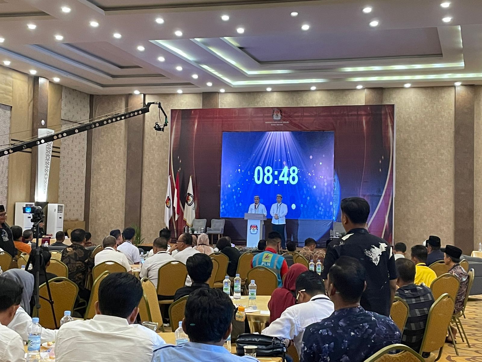 Debat Kandidat Kedua Pilwakot Metro Hanya Satu Pasangan Calon
