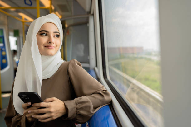 5 Tanda Jika Dirimu Merupakan Wanita yang Berkharisma, Nomor 3 Patut Diperhatikan