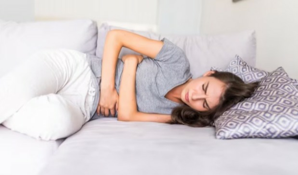 Penyebab Sakit Perut di Hari Pertama Menstruasi dan Cara Mengatasinya