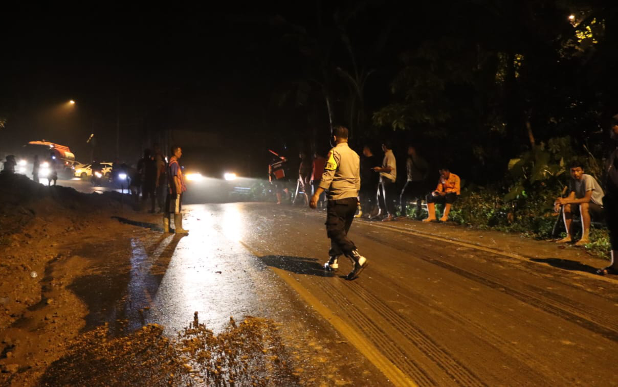 Sempat Tertimbun Longsor, Ini Kondisi Terbaru di Jalinbar Batu Keramat