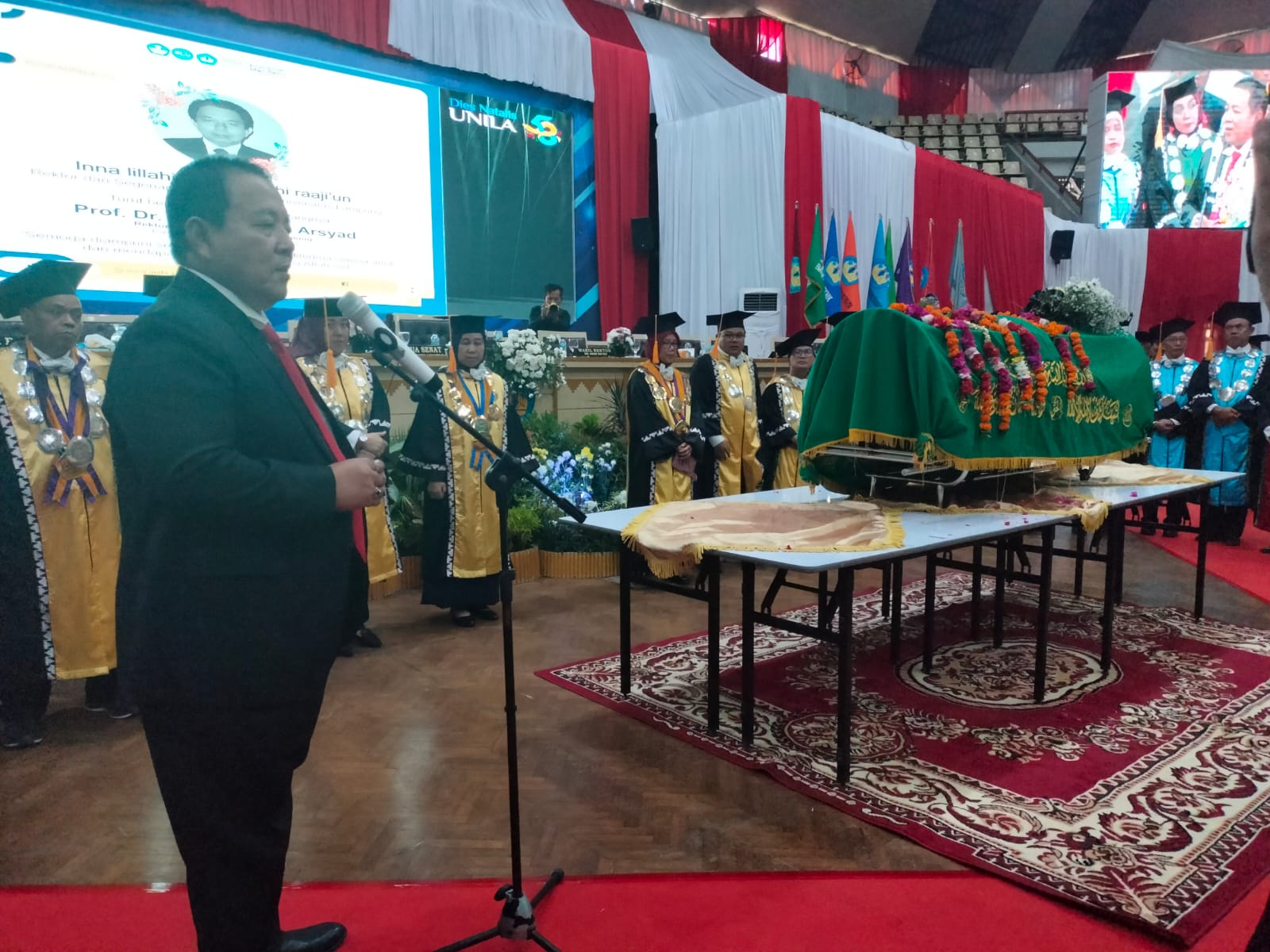 Rapat Senat Luar Biasa Diesnatalis Ke 58, Hadirkan Jenazah Rektor Pertama Unila, Prof.Dr.Ir.Sitanala Arsyad