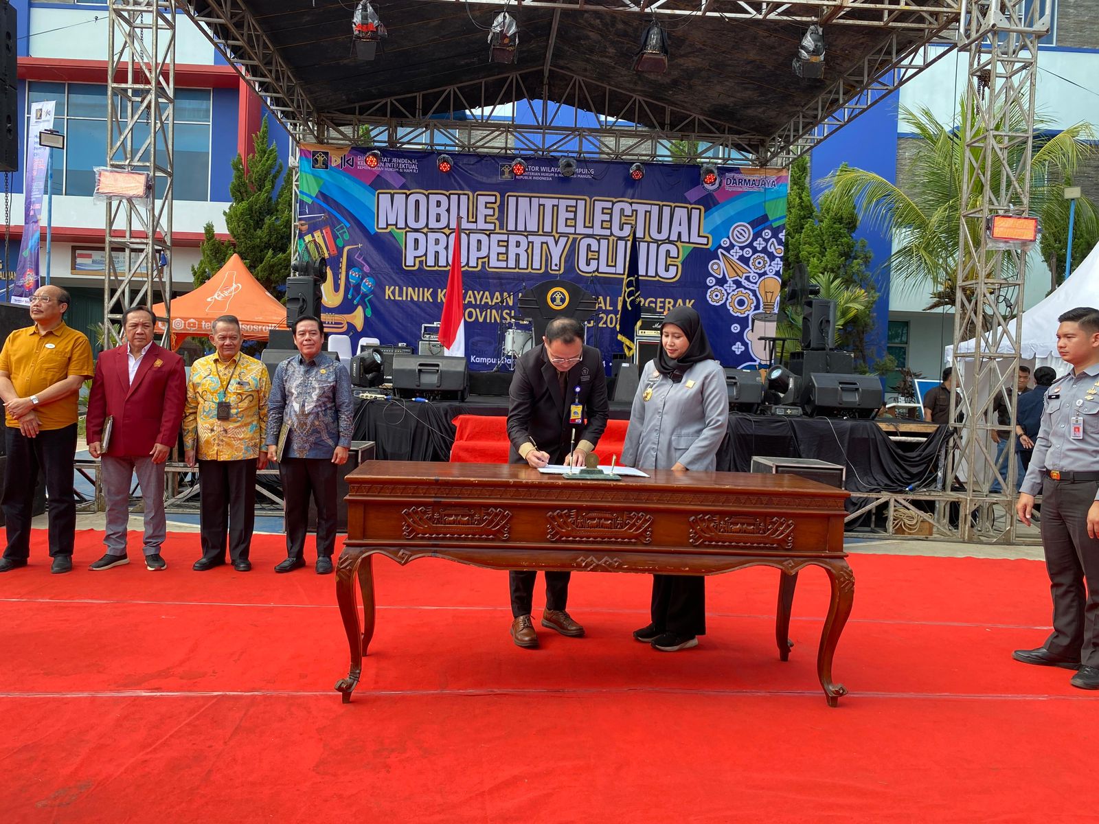Universitas Teknokrat Indonesia Taken MoU dengan Kemenkum HAM