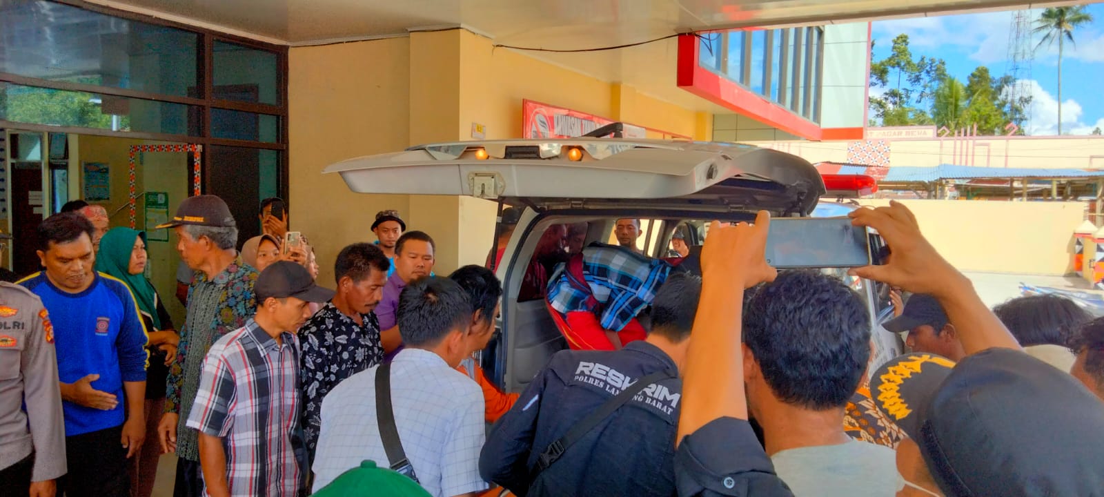 Alhamdulillah, Jenazah yang Tewas Tersambar Petir Berhasil di Evakuasi
