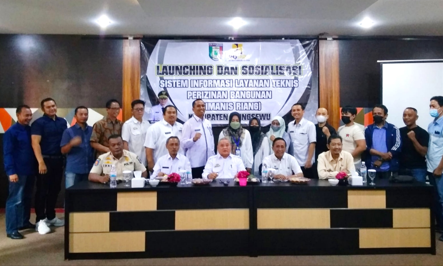 Permudah Proses Perizinan Bangunan di Pringsewu lewat Program Simanis Riang