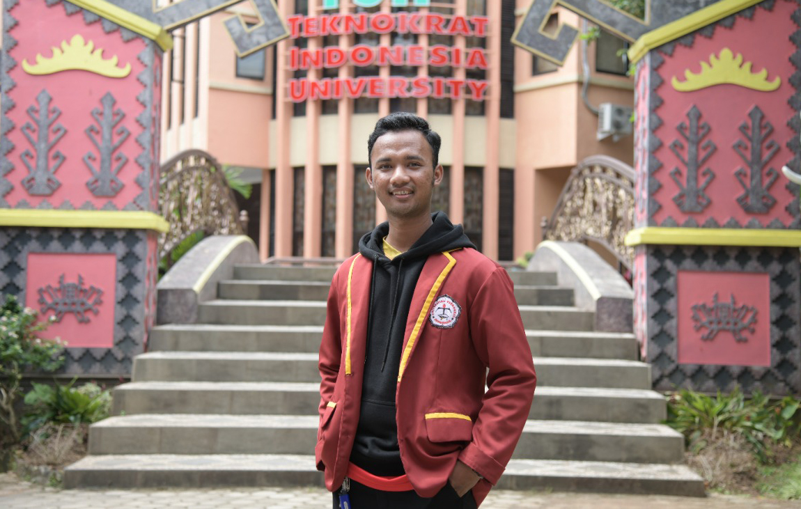 Mahasiswa UTI Juara Video Kreatif Pekan Seni Mahasiswa Nasional 2022