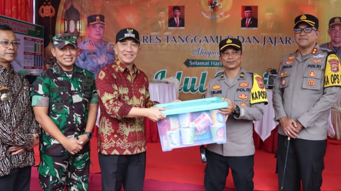 Pj. Bupati Tanggamus, Kapolres-Dandim Tinjau Pos Pengamanan Arus Mudik dan Balik Lebaran 2024
