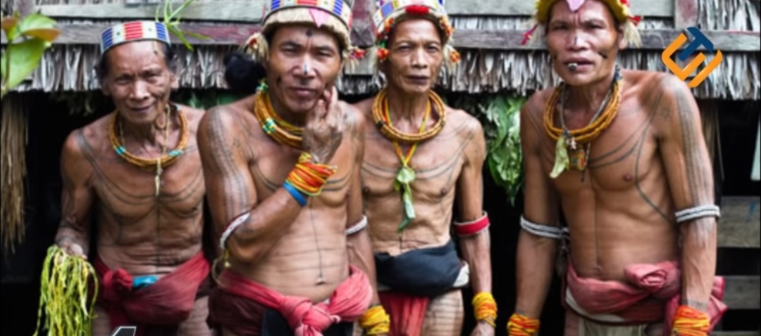 6 Suku Indonesia Yang Menjadi Sorotan Dunia, Ada Praktek Kanibalisme hingga Kebiasaan Berburu Paus