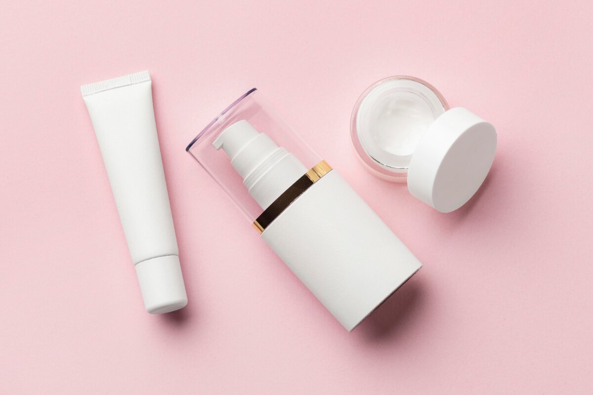 Beli Skincare Jangan Ikut Ikutan! Yuk Pahami Kandungan Skincare yang Tidak Bisa Dipakai Bersamaan