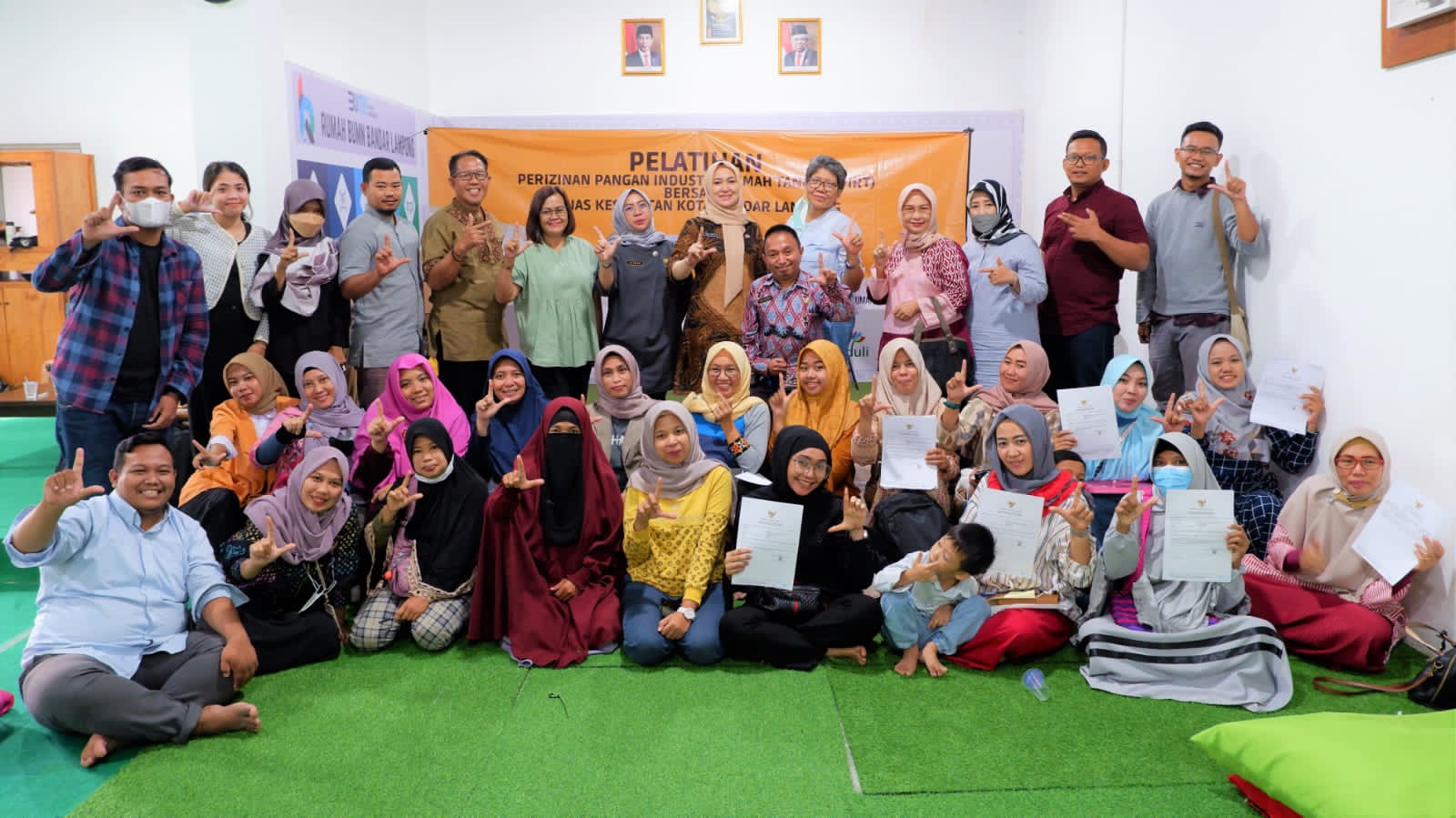 Dorong Pelaku UMKM Taat Perizinan, PLN Peduli-Rumah BUMN Gelar Pelatihan NIB dan PIRT