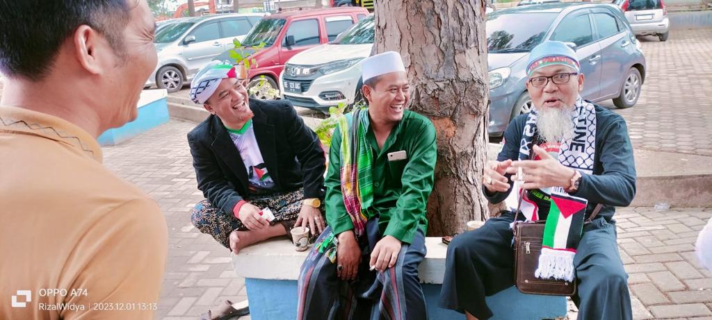 Reuni 212 Ke-7, Ratusan Masyarakat Lampung Mulai Bergerak ke Tugu Monas