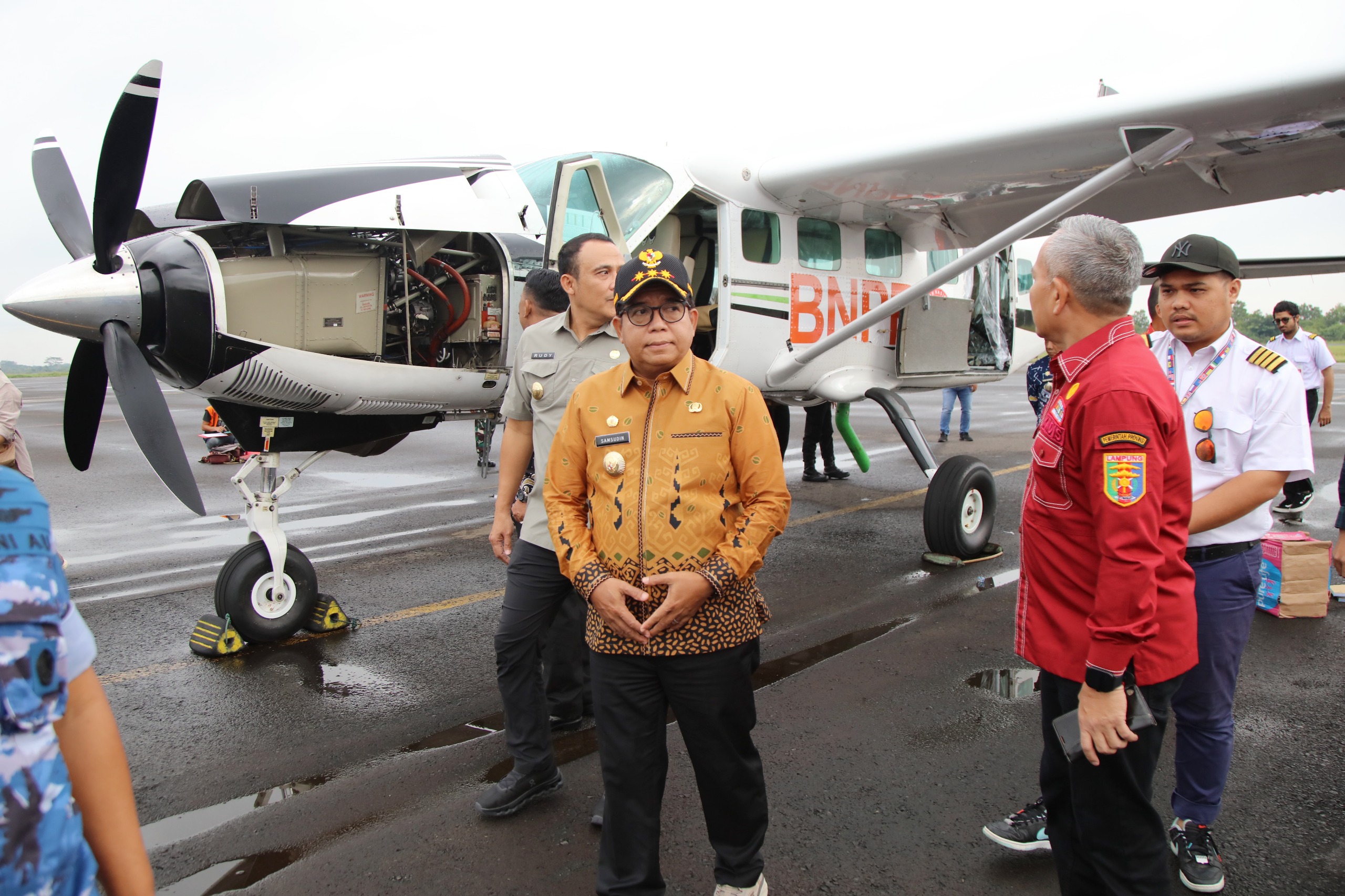 Operasi Modifikasi Cuaca, 15 Ton Garam NaCl Ditebar di Langit Lampung