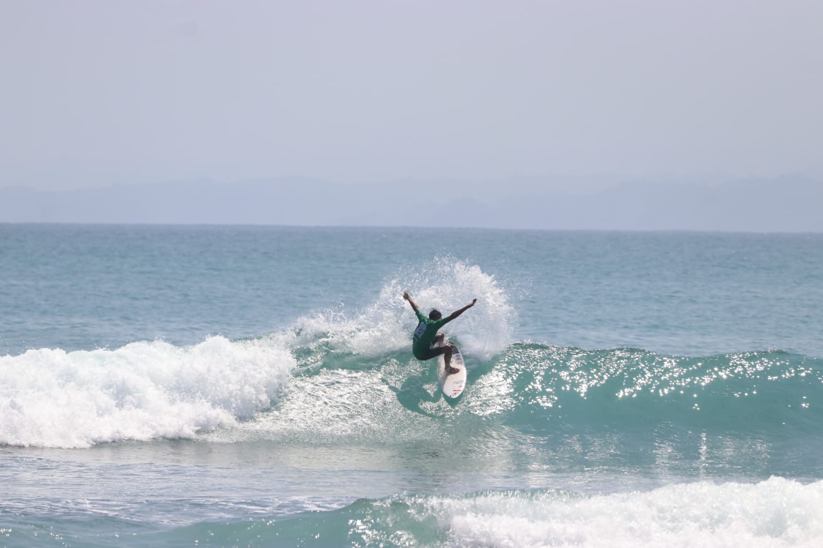 WSL Krui Pro Junior QS1000 Ada Peselancar Pesisir Barat di Babak Perempat Final